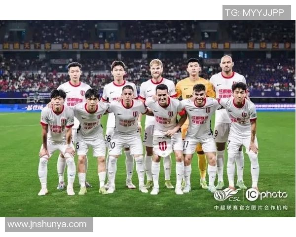成都足球队的转型之路:从传统到现代的深度解析与未来展望 成都足球队的转型之路:从传统到现代的深度解析与未来展望